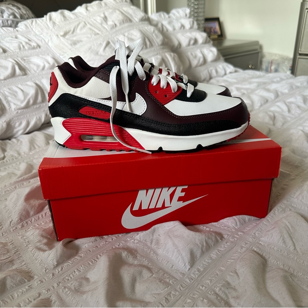 Nike Air Max Men's Shoes - Black, White, Red